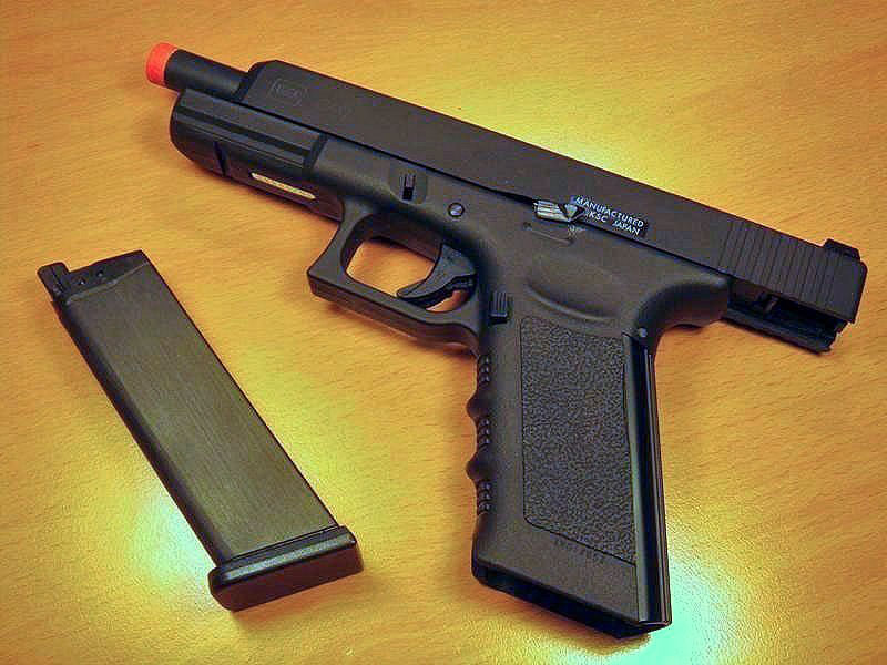 Aside from long slide and barrel, this is the same gun as KSC's venerable Glock 17