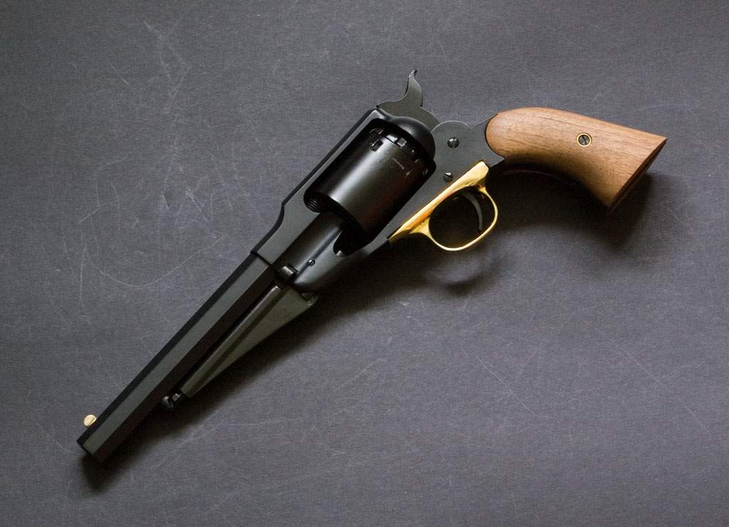 Brass plated trigger guard, wood grips and heavyweight ABS make this a quality airsoft revolver.
