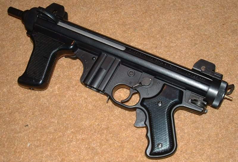 Compact SMG is very early example of Airsoft Gas guns.