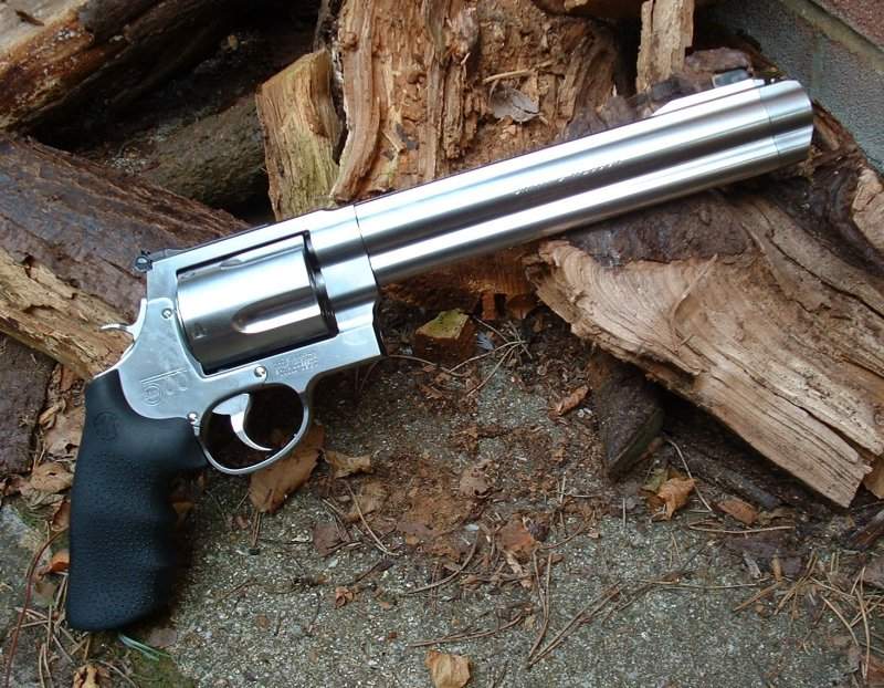The 500 is designed for hunting - Tanaka's silver gun is a great looking replica.