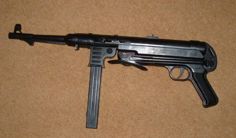 The only other MP40 I know of costs 15 times the price, at least!