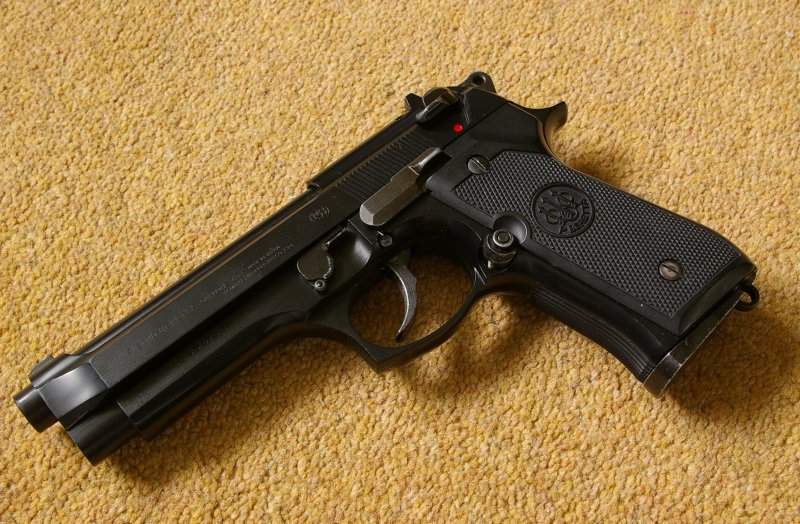 Smart, well finished replica of the M92F